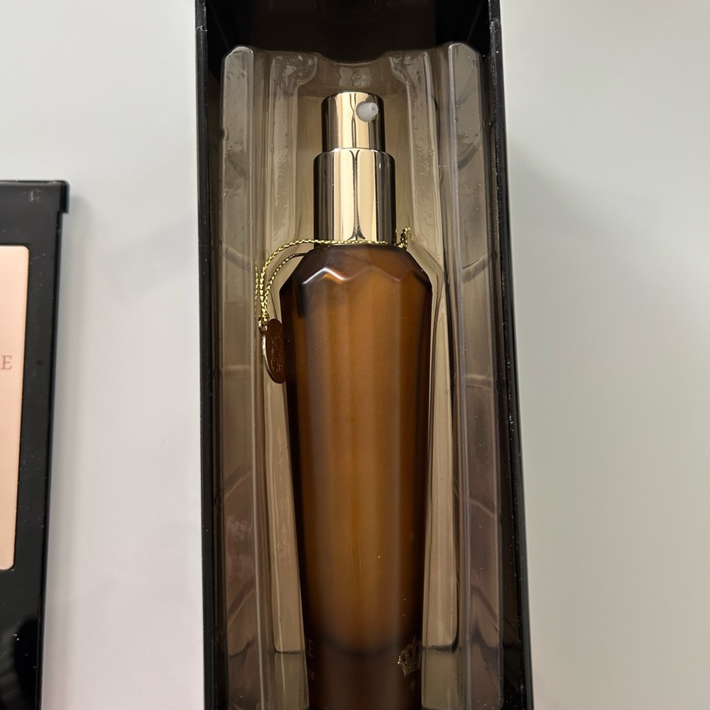 TRESOR RARE BX-SKIN RELAXOR ESSENCE - 1.2 fl oz / 35 ml - new open box never use